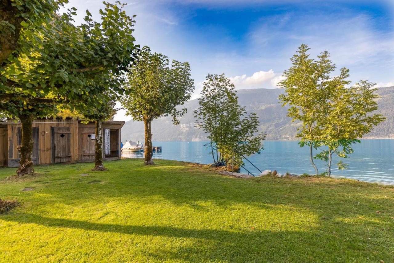 Strandhuesli Directly On Lake Thun Darligen Ngoại thất bức ảnh
